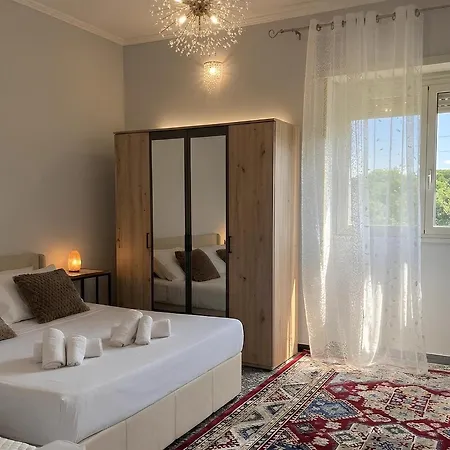Sr Guest house *
